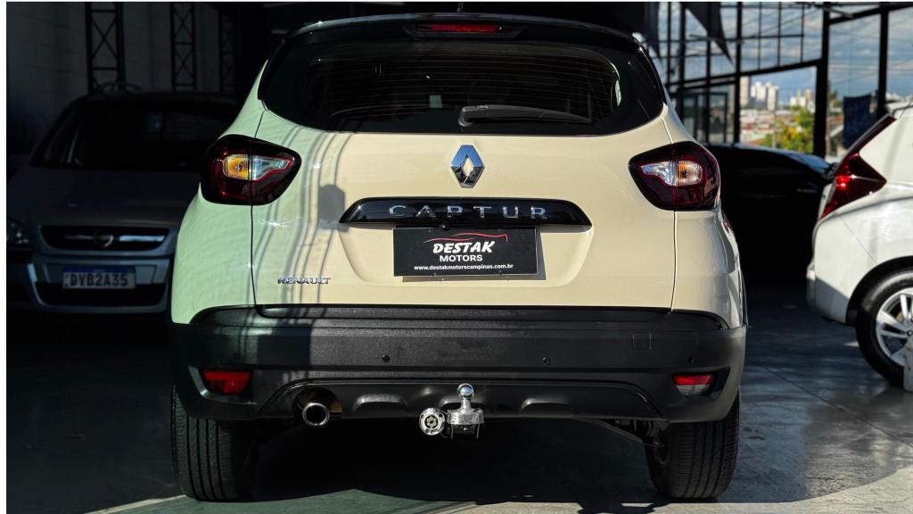 RENAULT Captur - Foto