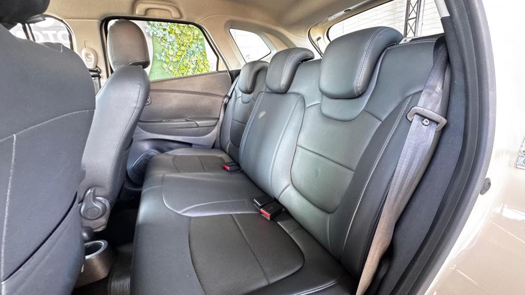 RENAULT Captur - Foto