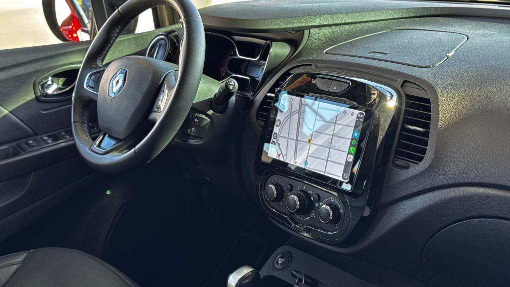 RENAULT Captur - Foto