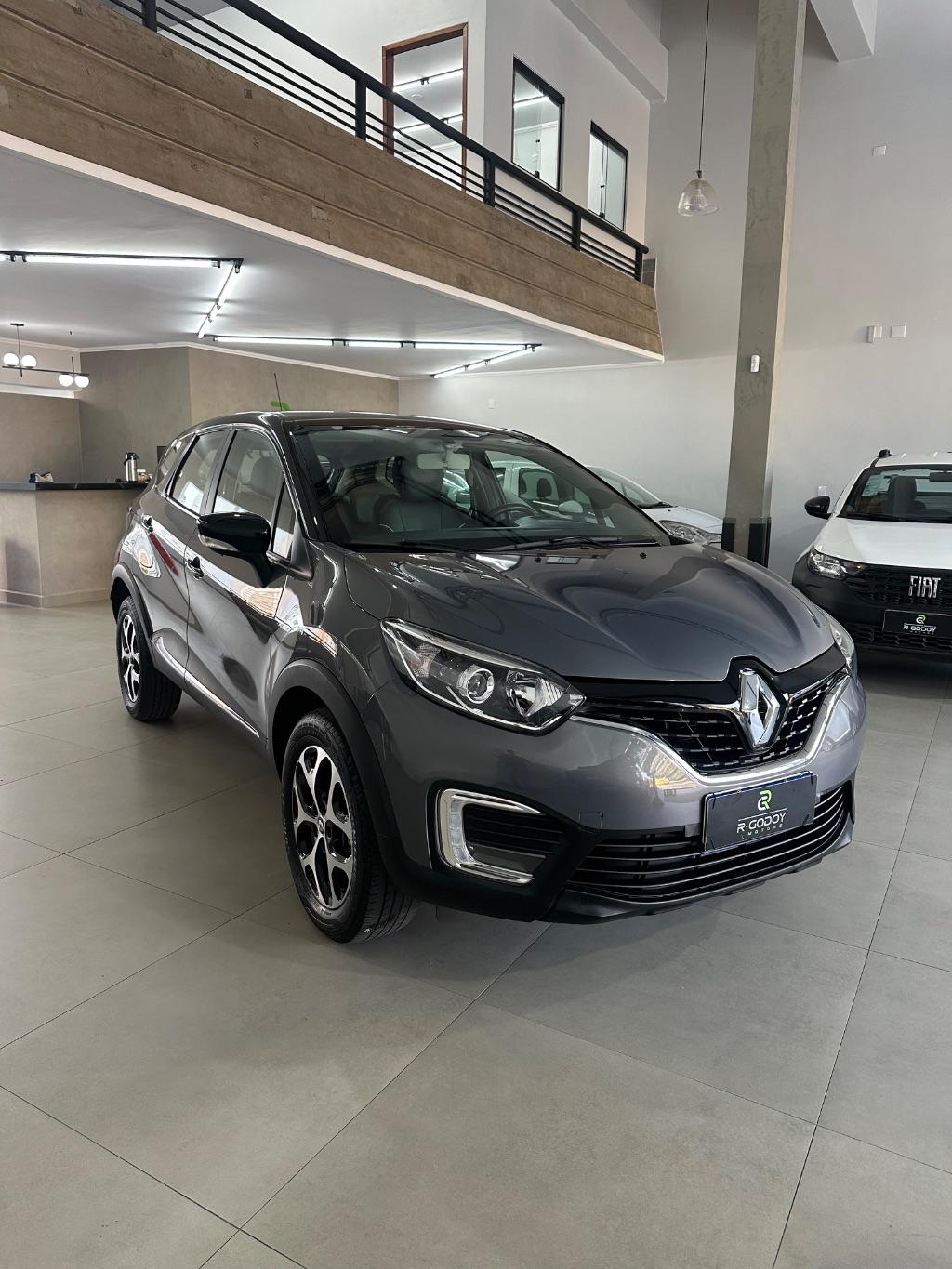 RENAULT Captur - Foto