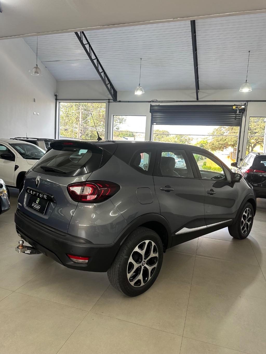 RENAULT Captur - Foto