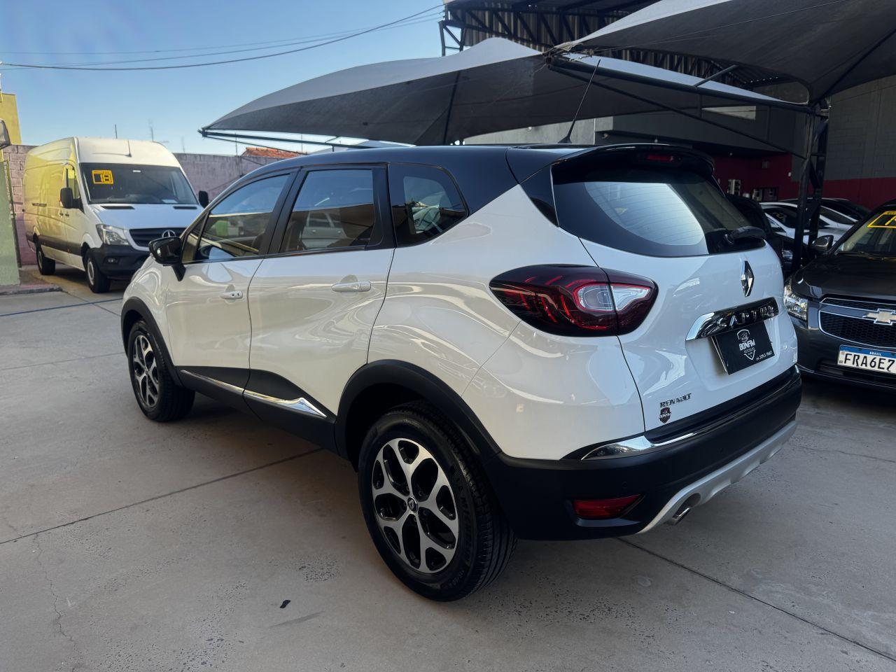 RENAULT Captur - Foto