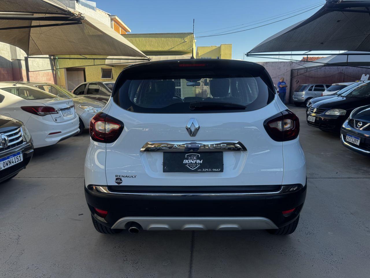 RENAULT Captur - Foto