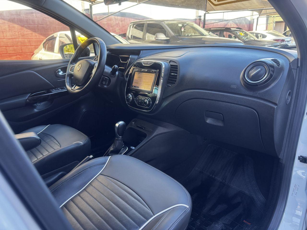 RENAULT Captur - Foto
