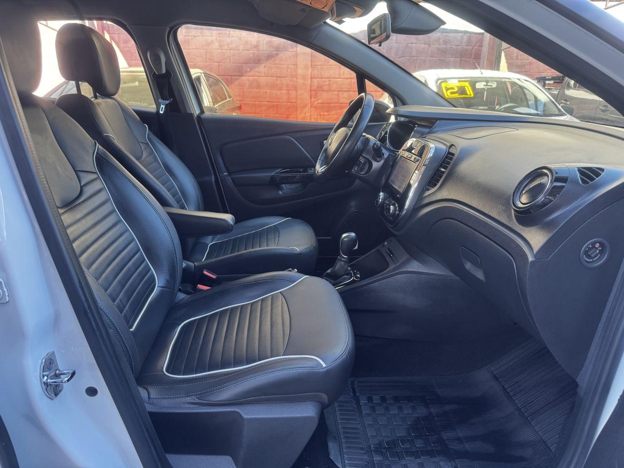RENAULT Captur - Foto