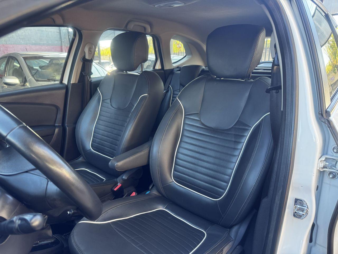 RENAULT Captur - Foto