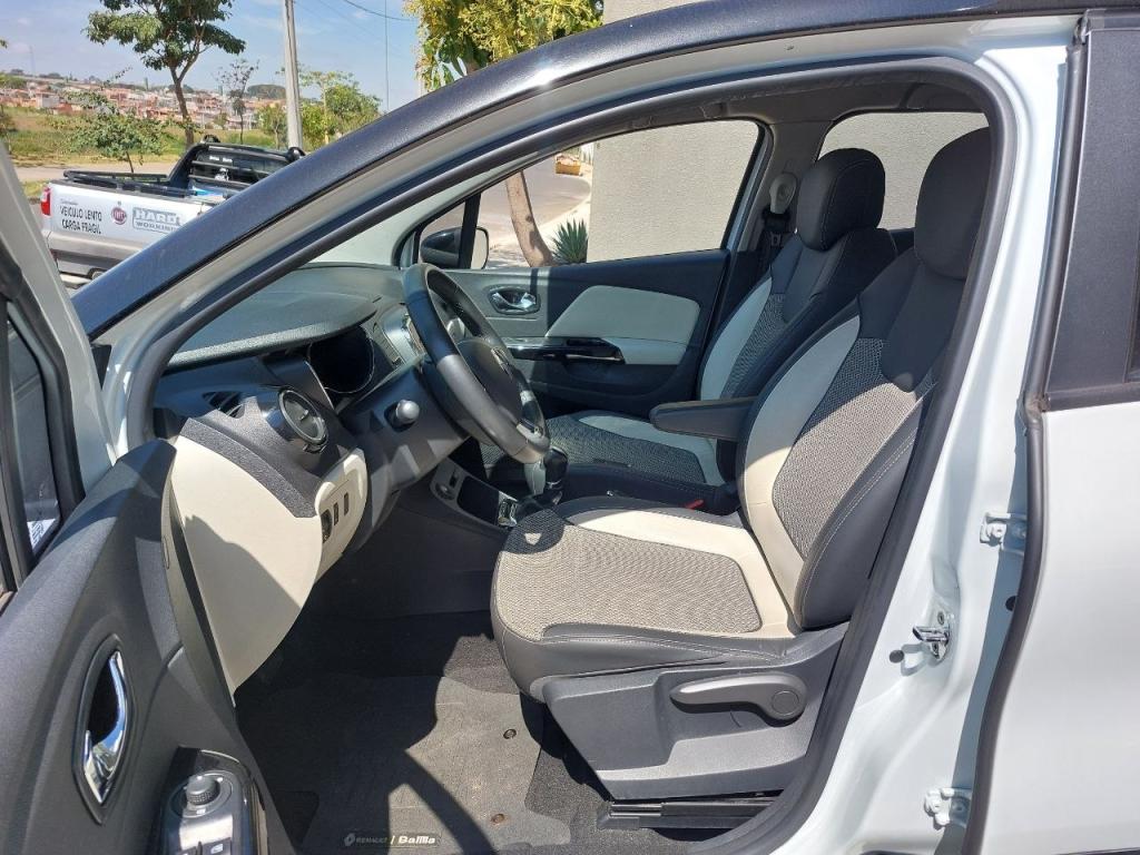 RENAULT Captur - Foto