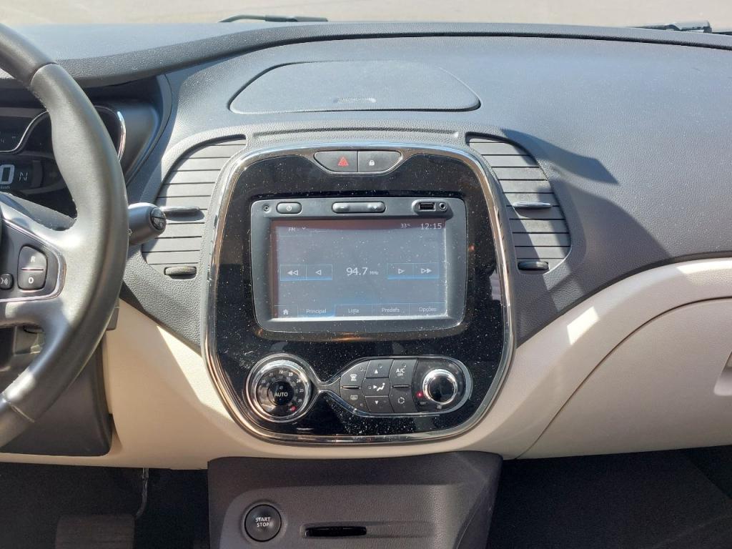 RENAULT Captur - Foto
