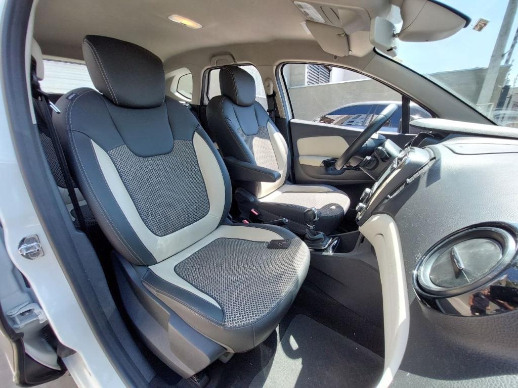 RENAULT Captur - Foto