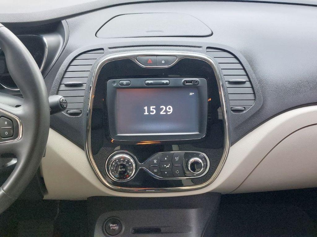 RENAULT Captur - Foto