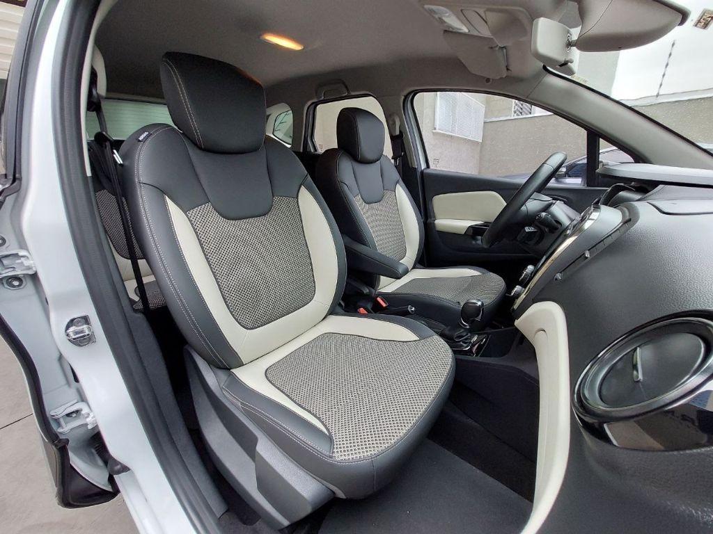 RENAULT Captur - Foto