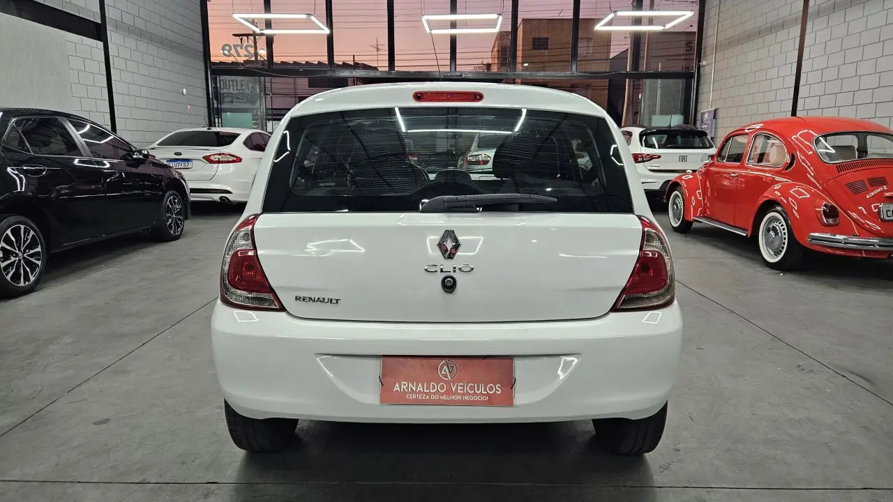 RENAULT Clio Hatch - Miniatura