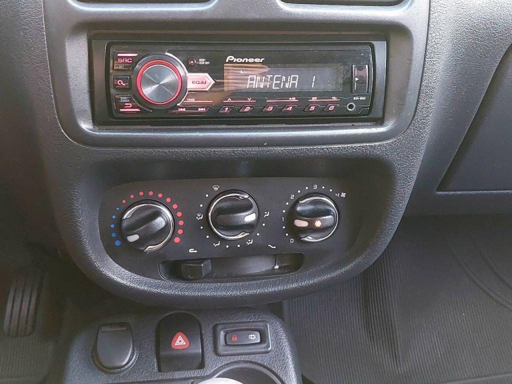 RENAULT Clio Hatch - Foto