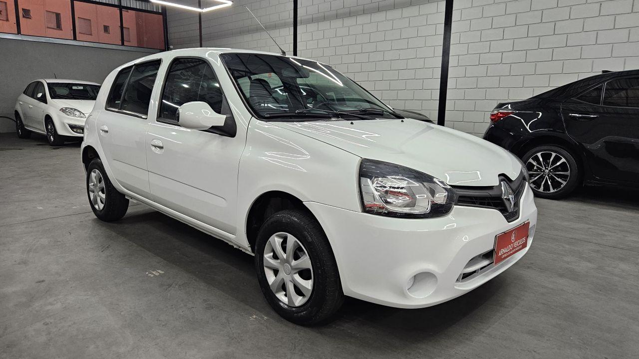 RENAULT Clio Hatch - Foto