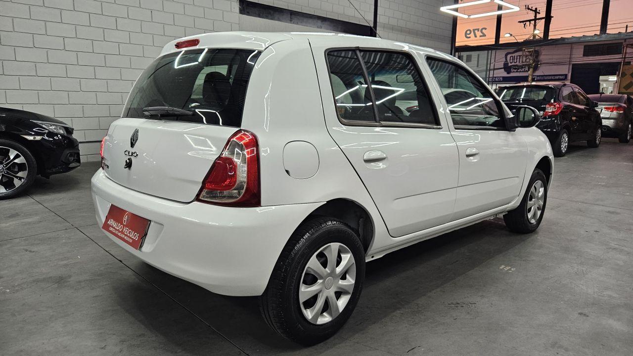 RENAULT Clio Hatch - Foto