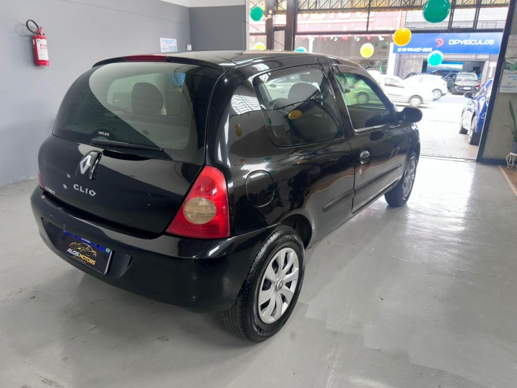 RENAULT Clio Hatch - Foto