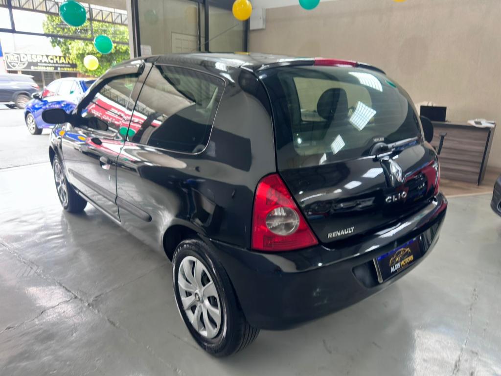 RENAULT Clio Hatch - Foto