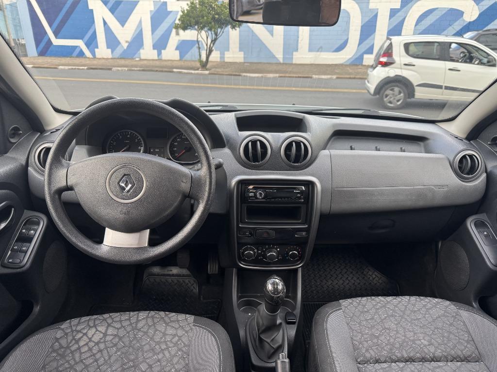 RENAULT Duster - Miniatura