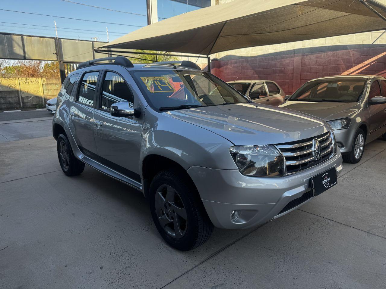 RENAULT Duster - Foto