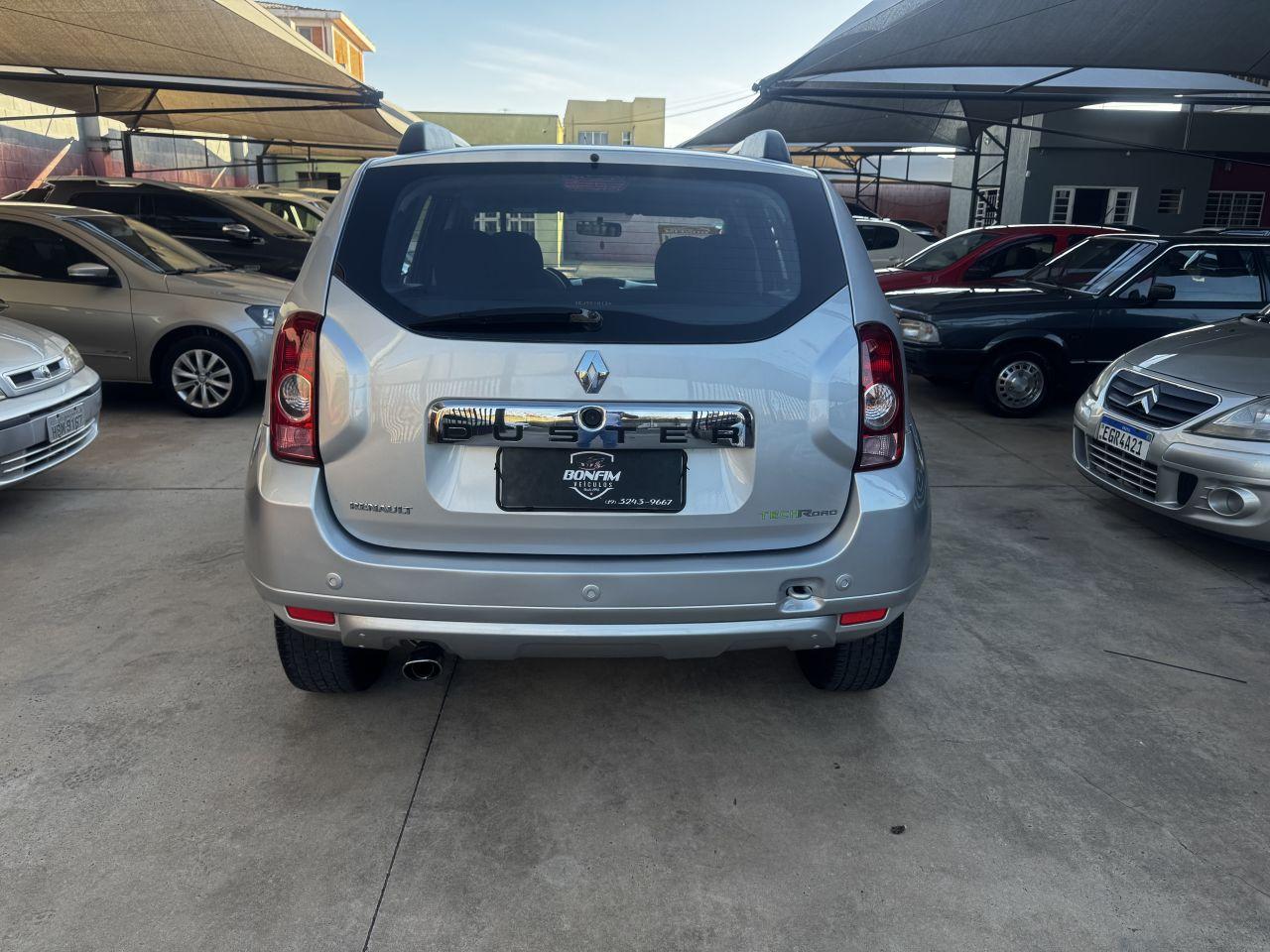 RENAULT Duster - Foto