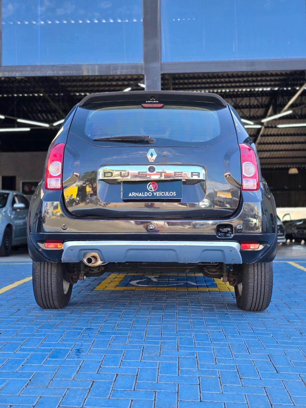 RENAULT Duster - Foto