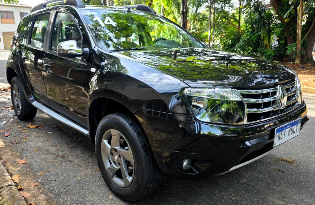 RENAULT Duster - Foto