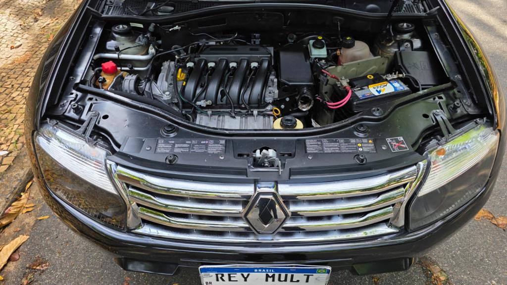 RENAULT Duster - Foto