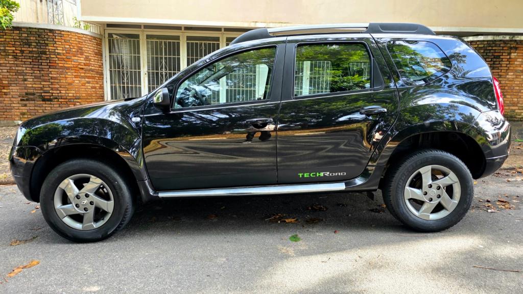 RENAULT Duster - Foto
