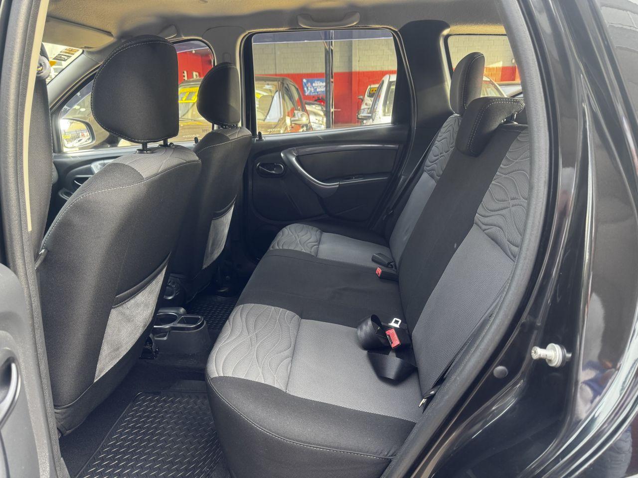RENAULT Duster - Foto