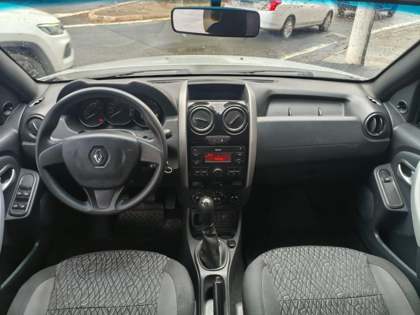 RENAULT Duster - Foto