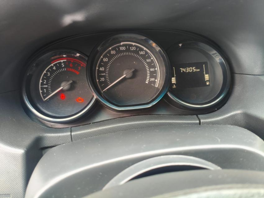 RENAULT Duster - Foto