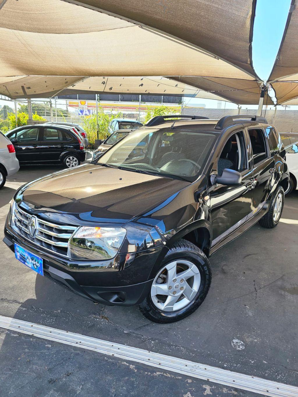 RENAULT Duster