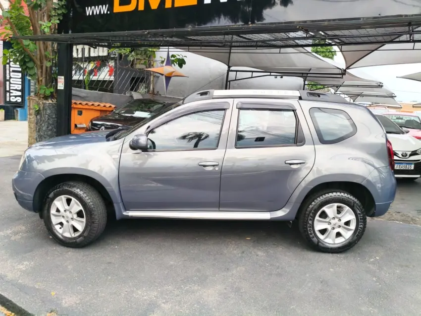 RENAULT Duster - Foto