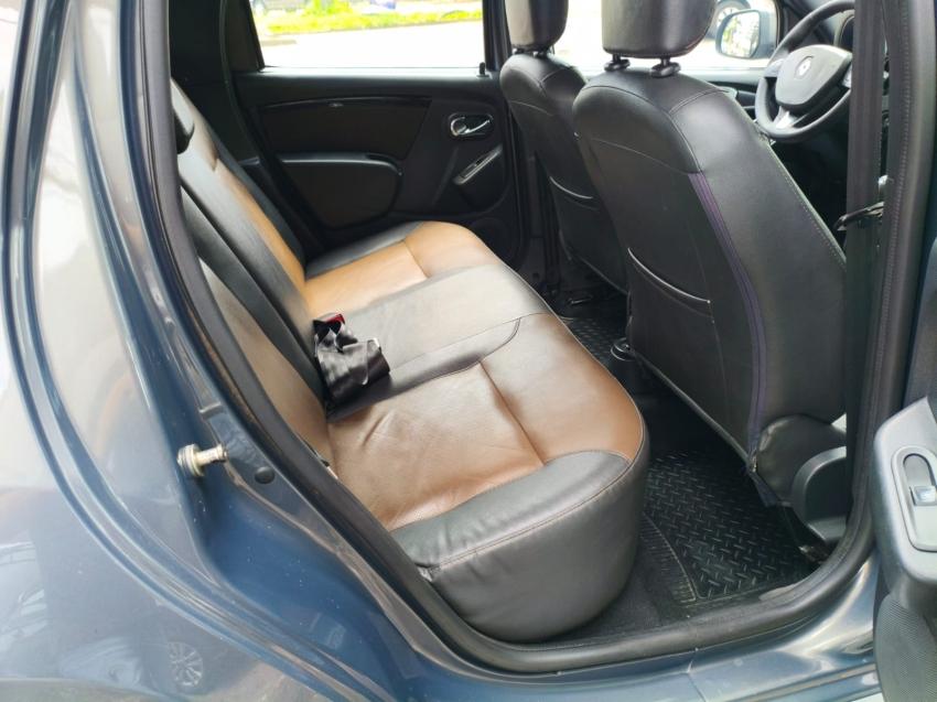 RENAULT Duster - Foto