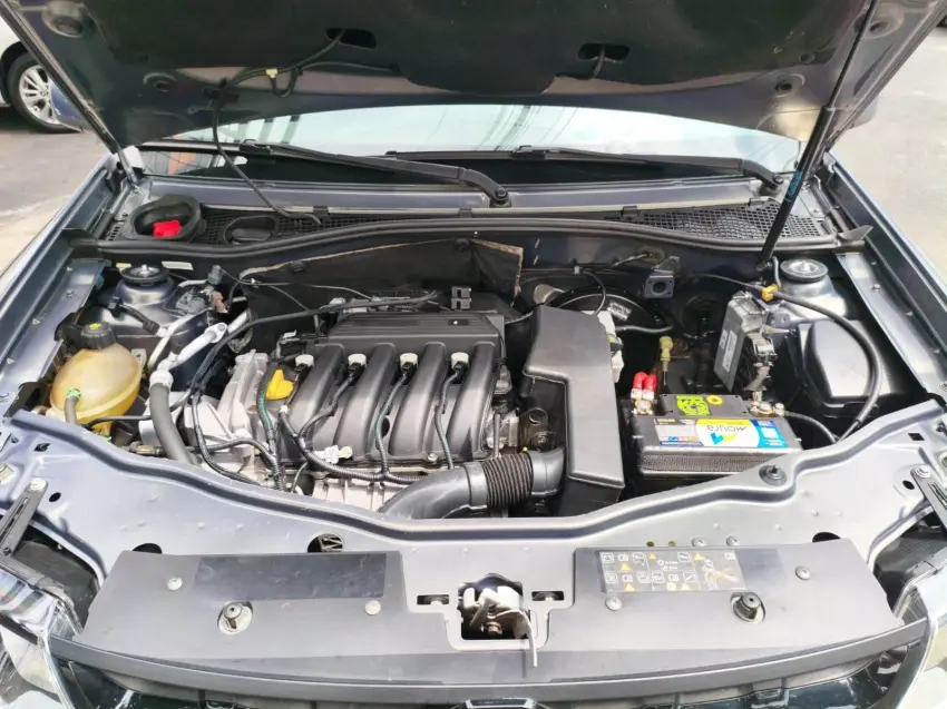 RENAULT Duster - Foto