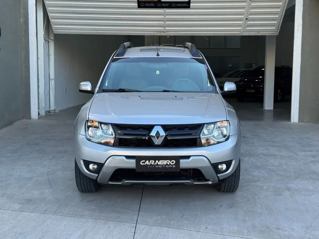 RENAULT Duster - Foto