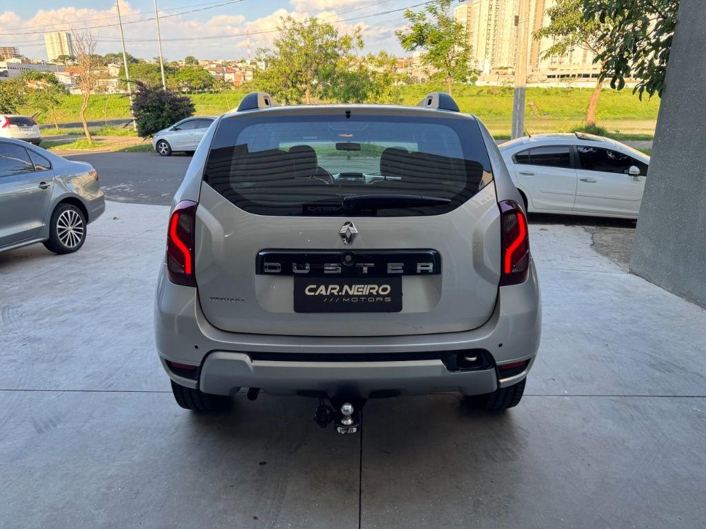RENAULT Duster - Foto