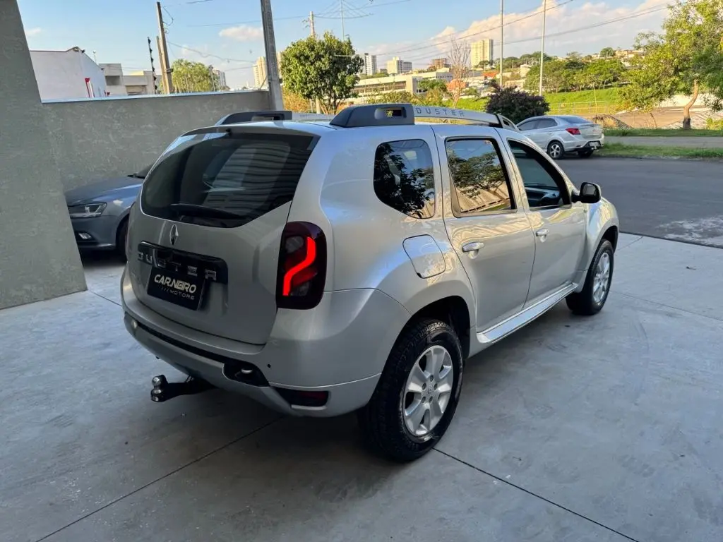 RENAULT Duster - Foto