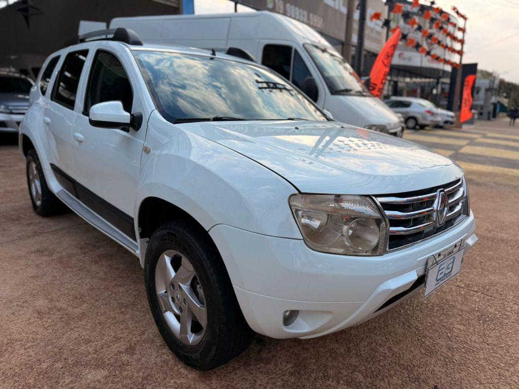 RENAULT Duster - Foto