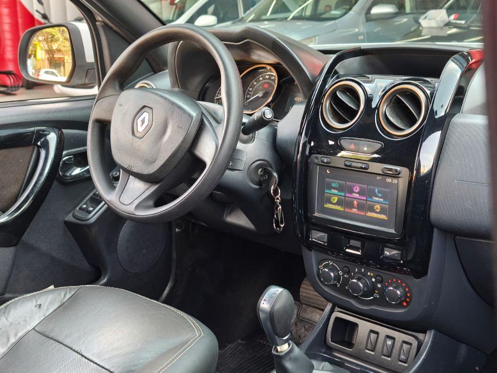 RENAULT Duster - Miniatura