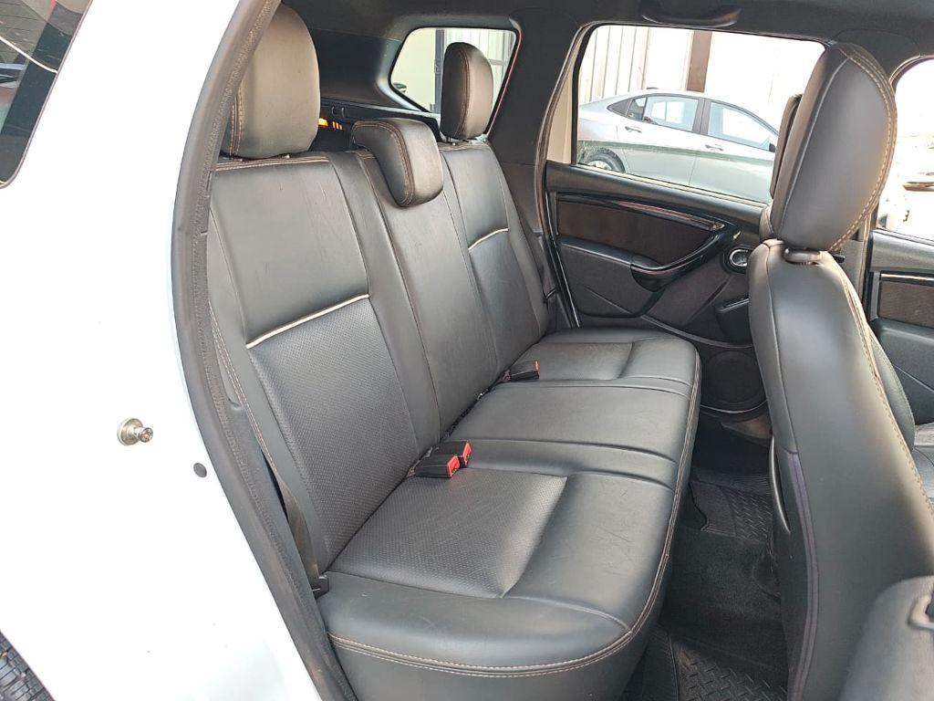 RENAULT Duster - Foto