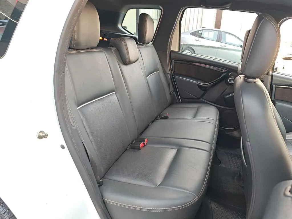 RENAULT Duster - Foto