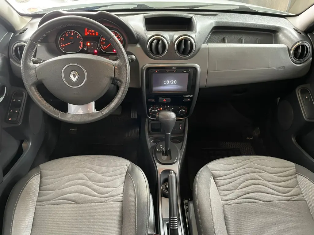 RENAULT Duster - Foto