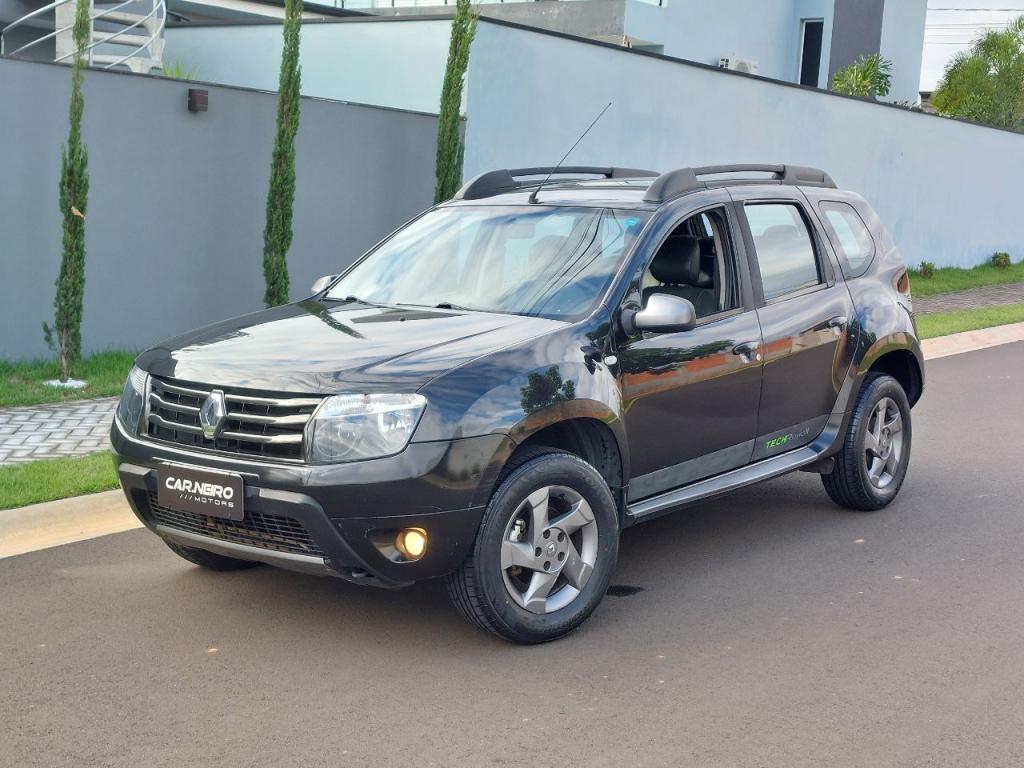 RENAULT Duster