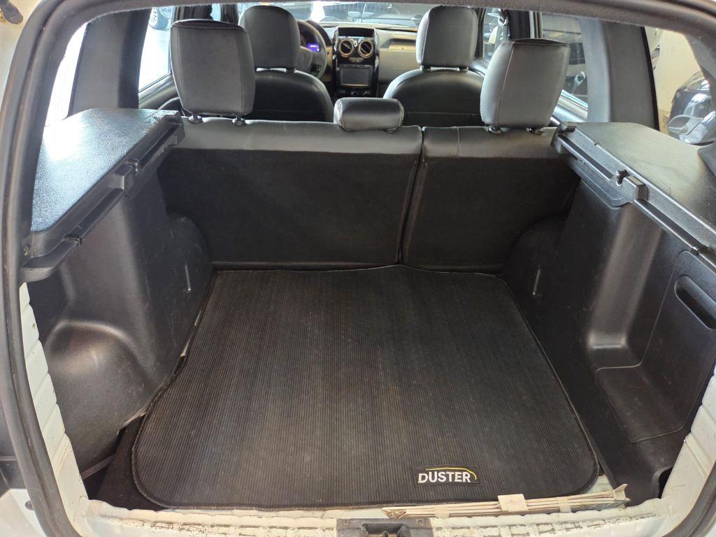 RENAULT Duster - Foto