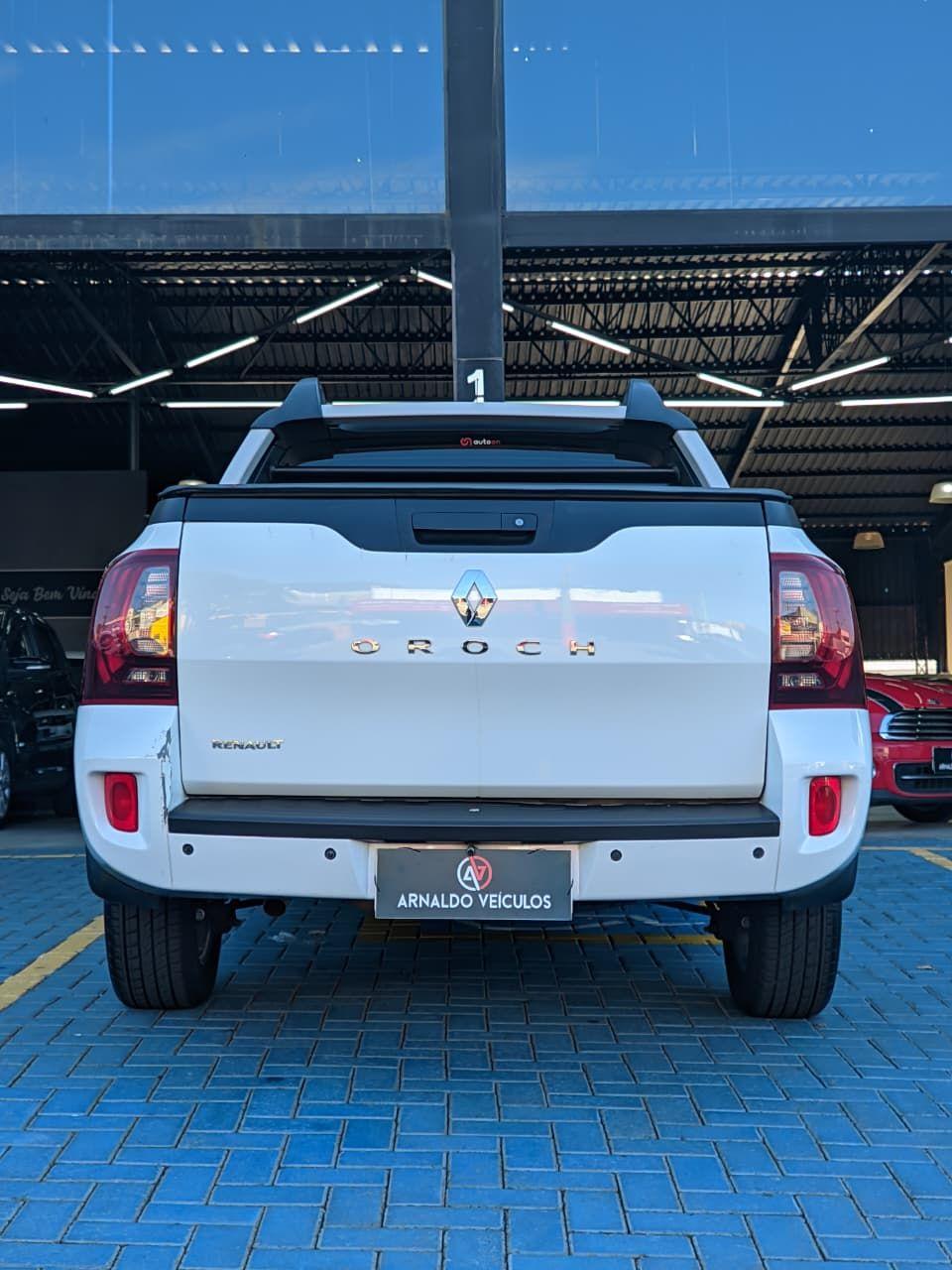 RENAULT Duster - Foto