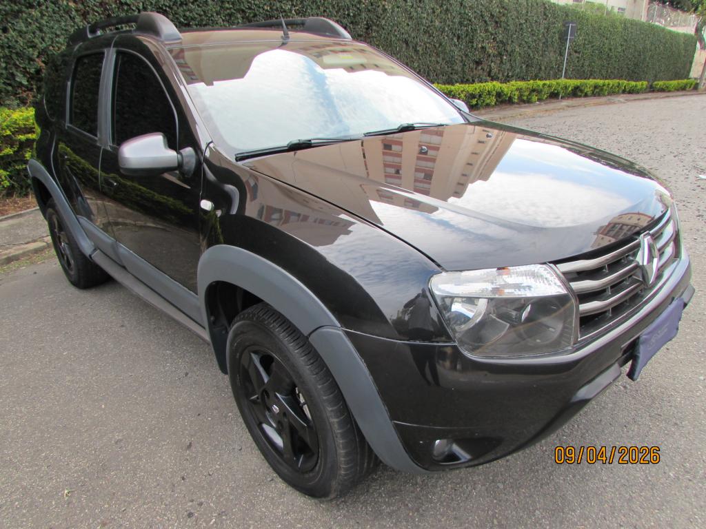 RENAULT Duster