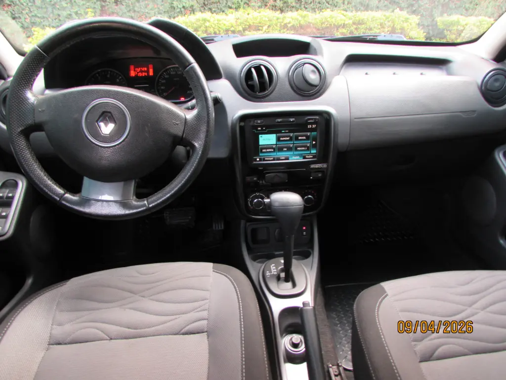 RENAULT Duster - Foto