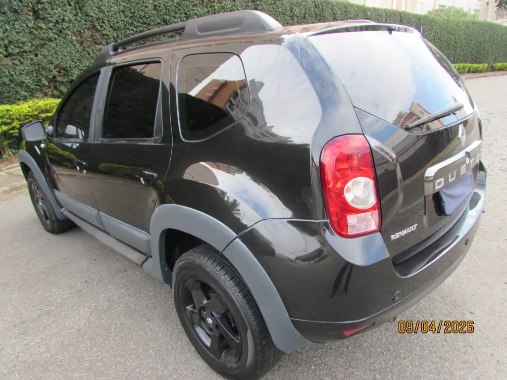 RENAULT Duster - Foto