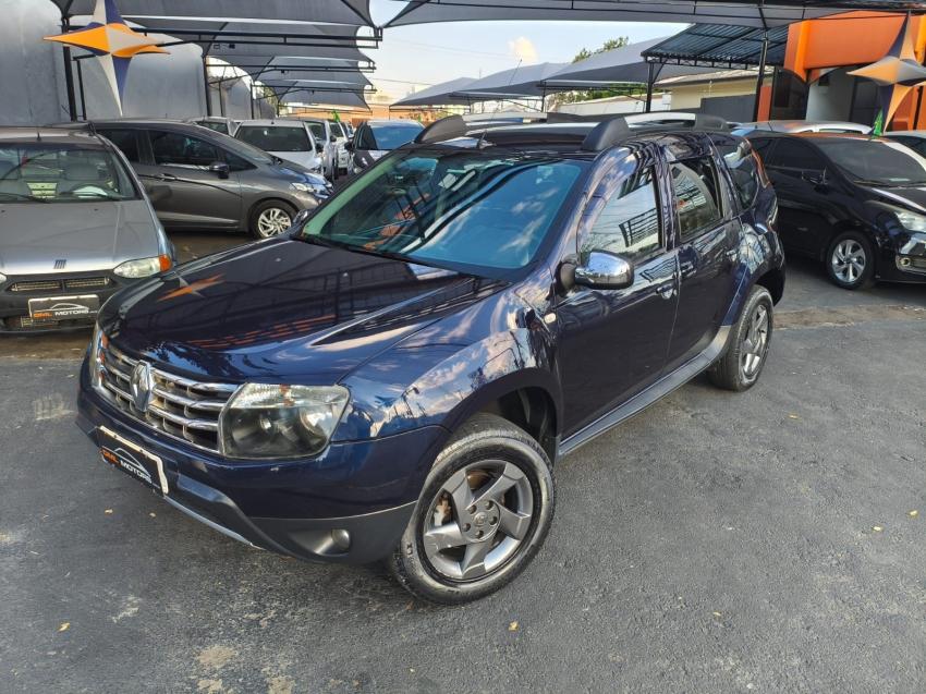 RENAULT Duster - Foto
